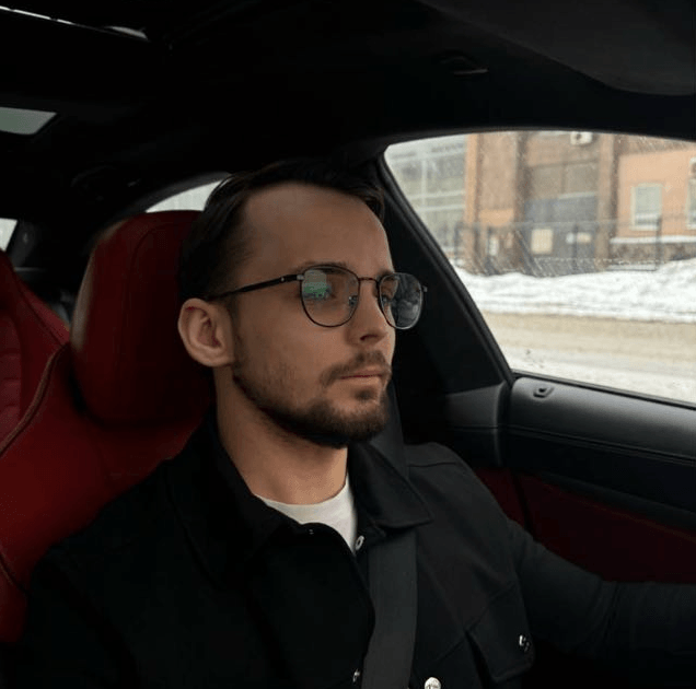 Павел Углянский