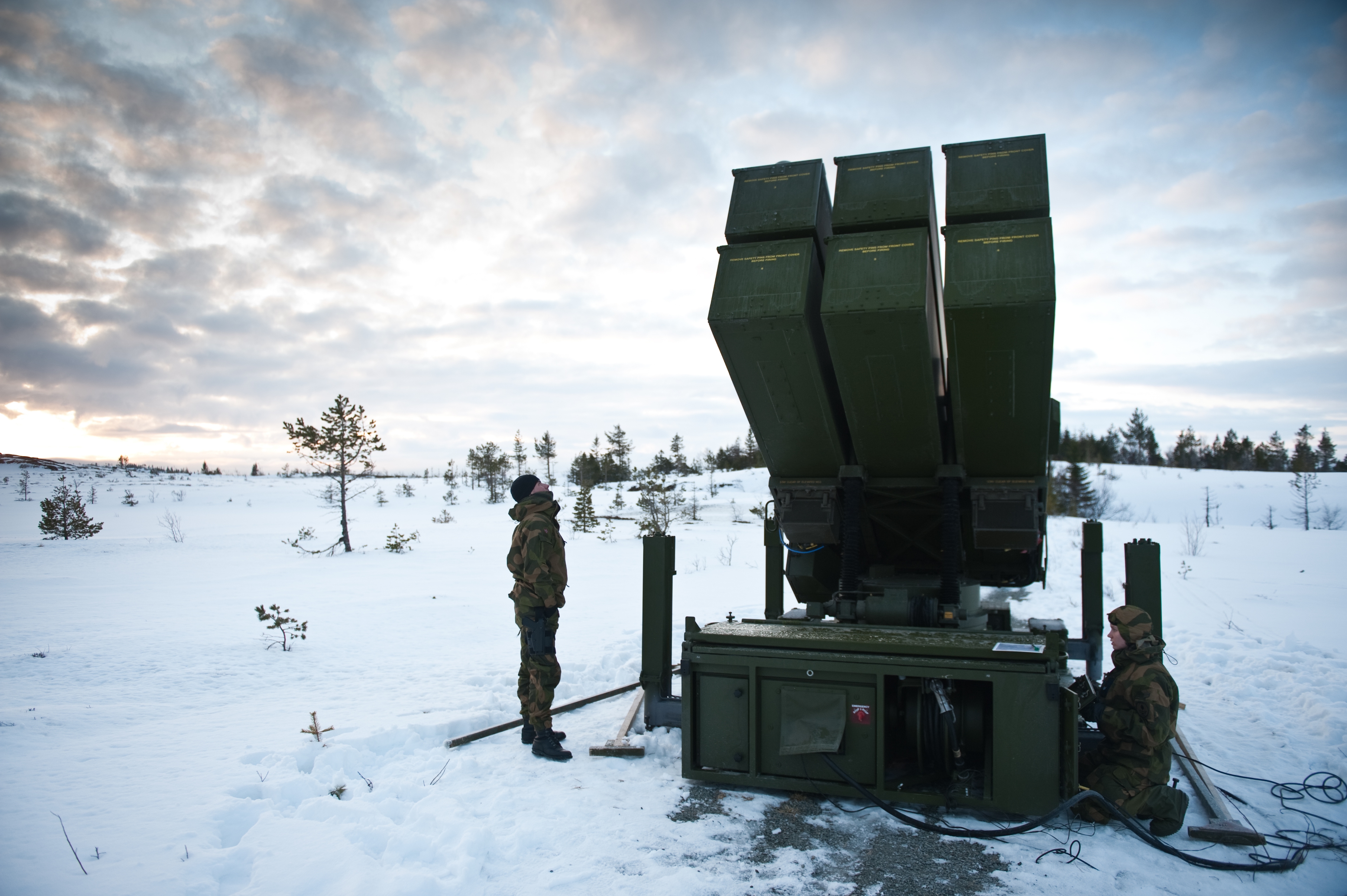 NASAMS - зенитный ракетный комплекс, система ПВО малого-среднего радиуса действия.