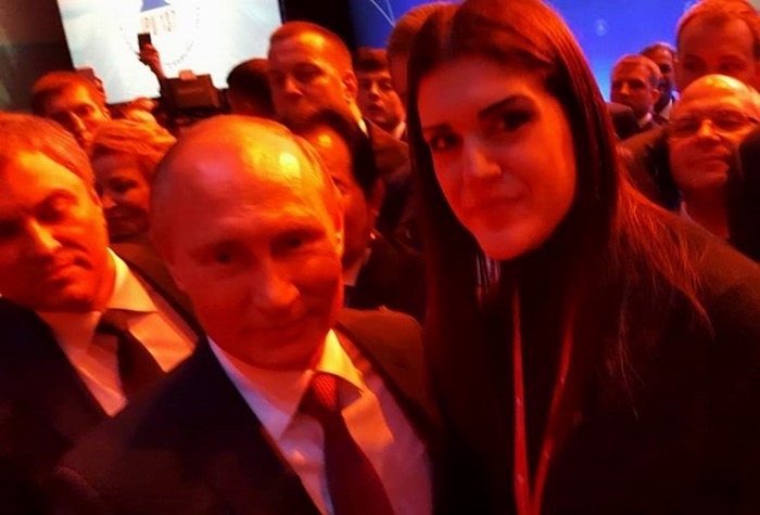 Анна Теологу с Владимиром Путиным на 137-й Ассамблее Межпарламентского союза 14 октября 2017 года, Twitter @AnnaTheologou