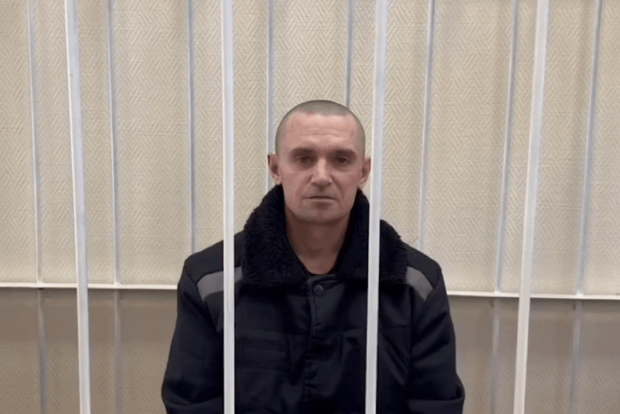 Украинец Николай Чебан в суде: его обвинили в «терроризме» за участие в боевых действиях в Курской области и приговорили к 16 годам лишения свободы. Фото: СК